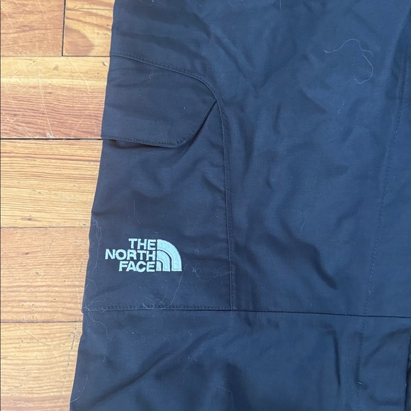 North Face Women’s Ski/Snow Pants - Picture 2 of 5